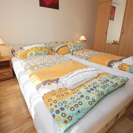 Zoli Apartmanok-bródy 51-53 Hajdúszoboszló