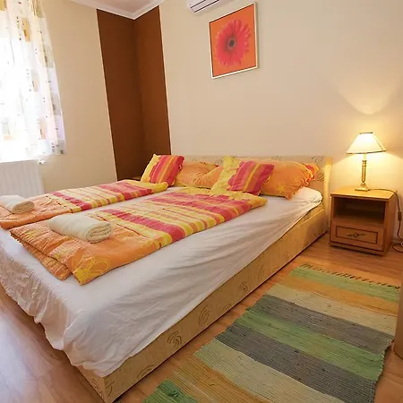 Apartamento Zoli Apartmanok-brody 51-53 Hajdúszoboszló