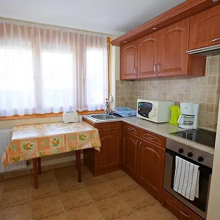 Zoli Apartmanok-brody 51-53 Hajdúszoboszló