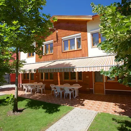 Apartamento Zoli Apartmanok-brody 51-53